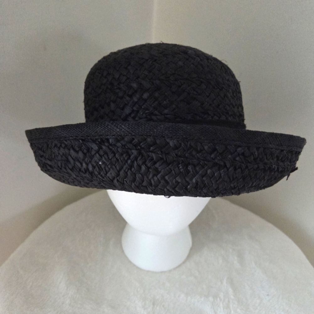 Liz Claiborne Black Woven Hat
